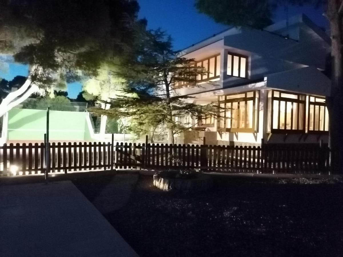 Villa A estrenar gran casa y piscina torrente L'Ametlla de Mar Exterior foto