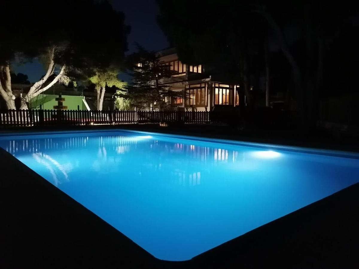 Villa A estrenar gran casa y piscina torrente L'Ametlla de Mar Exterior foto